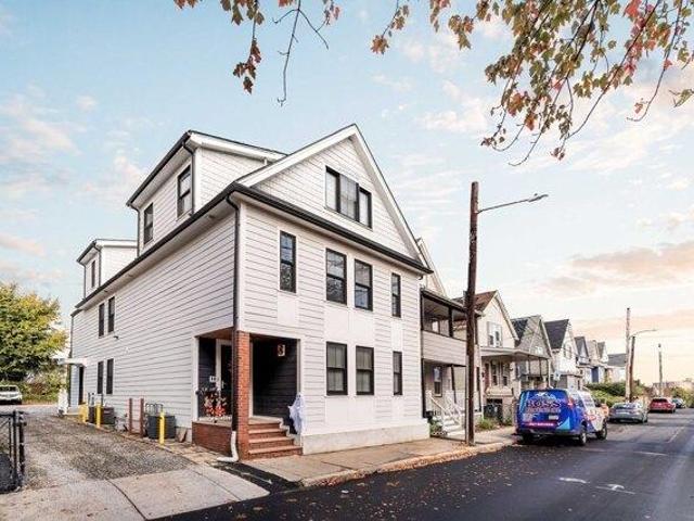Condo for sale in Winter Hill, Somerville, Massachusetts, Somerville