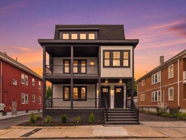 Condo for sale in Ten Hills, Somerville