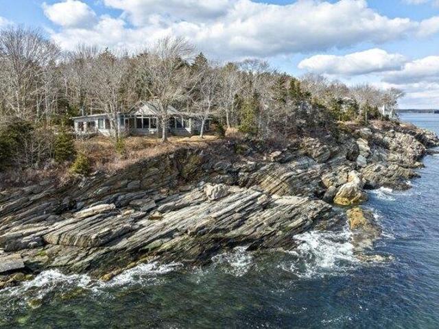 House for sale in South Bristol, Maine