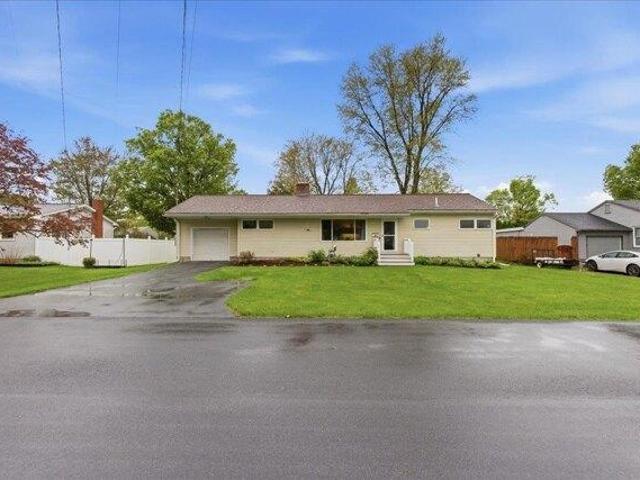 House for sale in South Burlington, Vermont