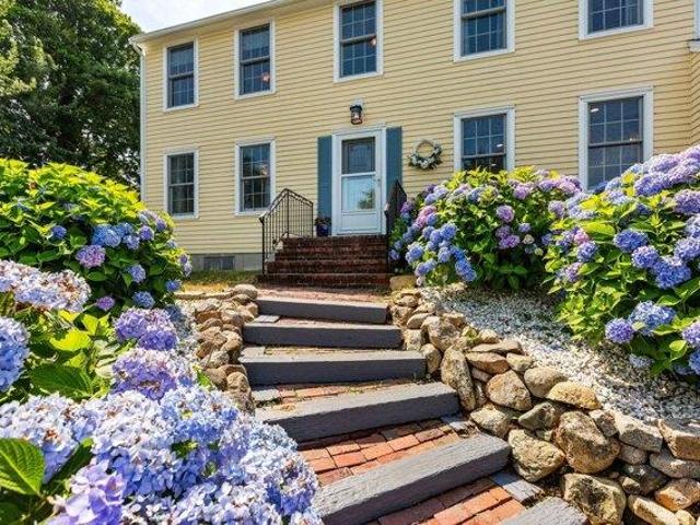 House for sale in Dennis, Massachusetts