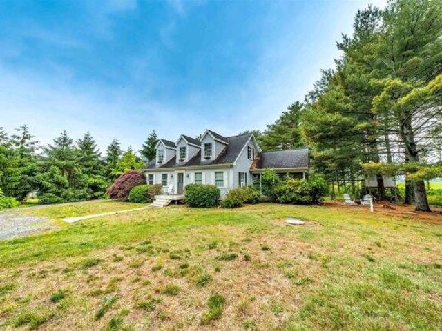 House for sale in South Dennis, Dennis Township