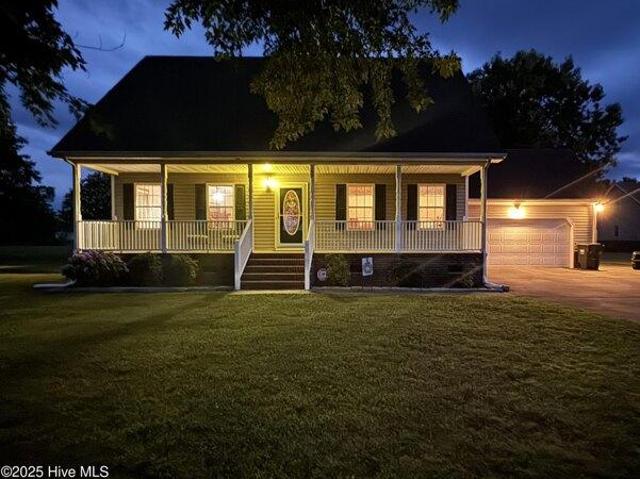 House for sale in South Mills
