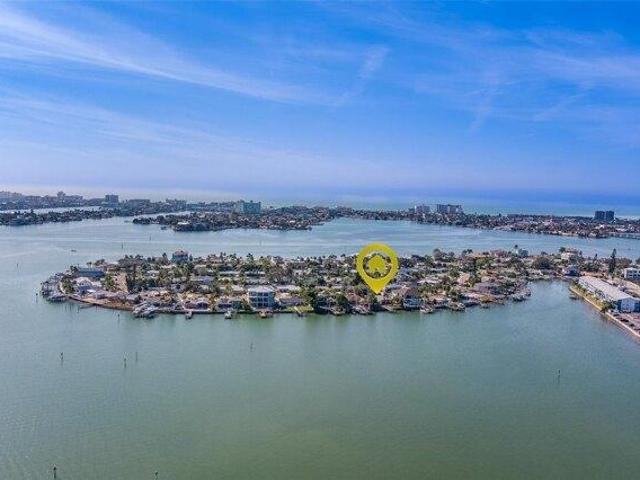 House for sale in South Pasadena, Florida