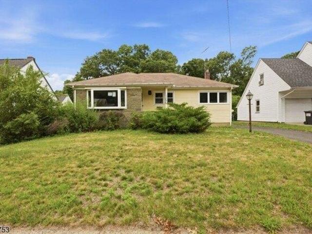 House for sale in South Plainfield, New Jersey