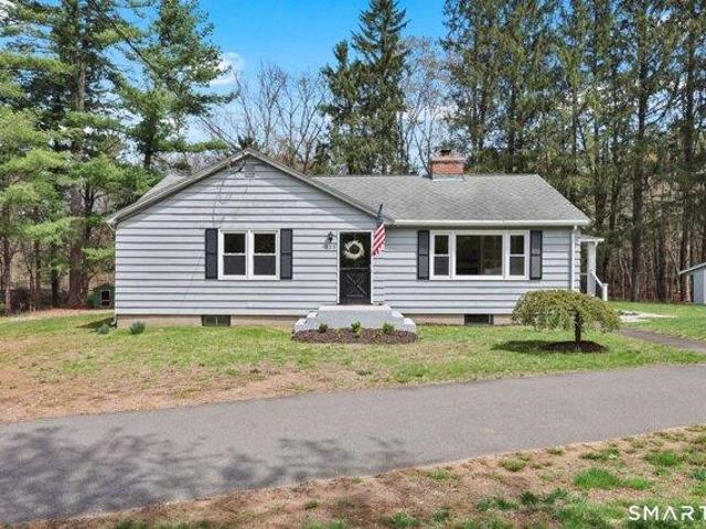 House for sale in South Windsor, Connecticut