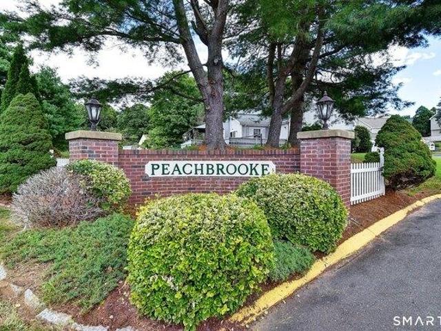 House for sale in South Windsor, Capitol Planning Region