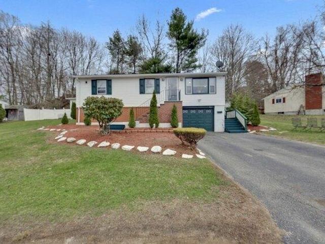 House for sale in Globe Village, Southbridge