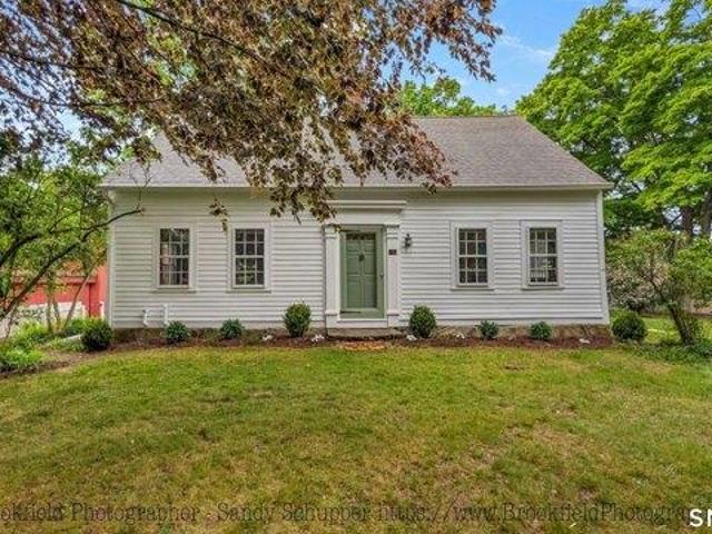 House for sale in Southbury, Connecticut