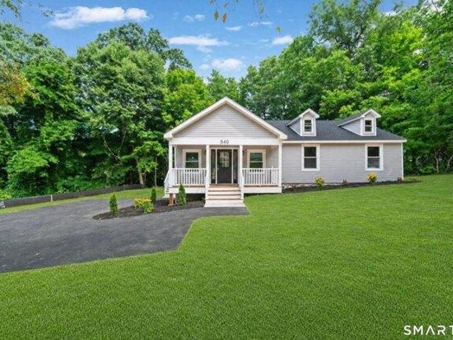 House for sale in Southbury, Connecticut