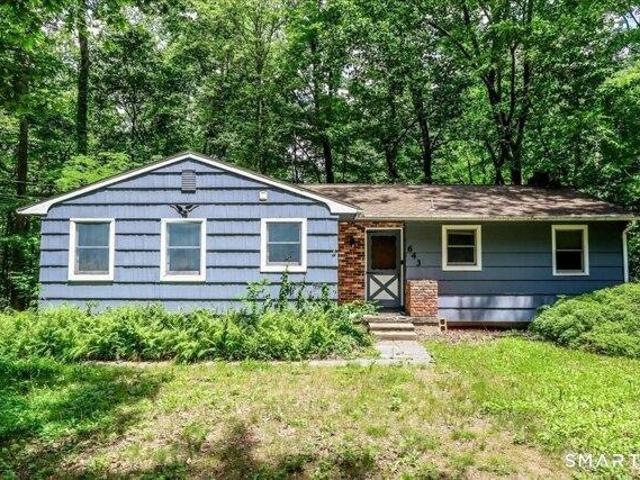 House for sale in Southbury, Connecticut