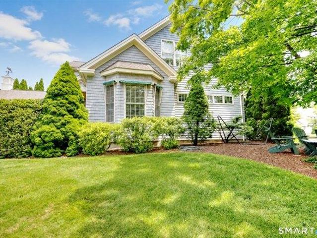 House for sale in Southbury, Connecticut