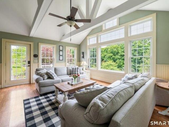 House for sale in Southbury, Connecticut