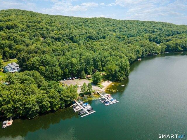 House for sale in Southbury, Connecticut