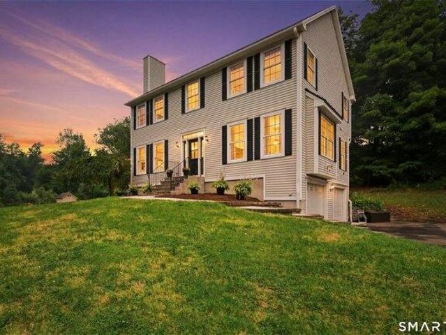 House for sale in Southbury, Connecticut