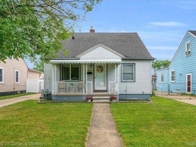 House for sale in Southgate