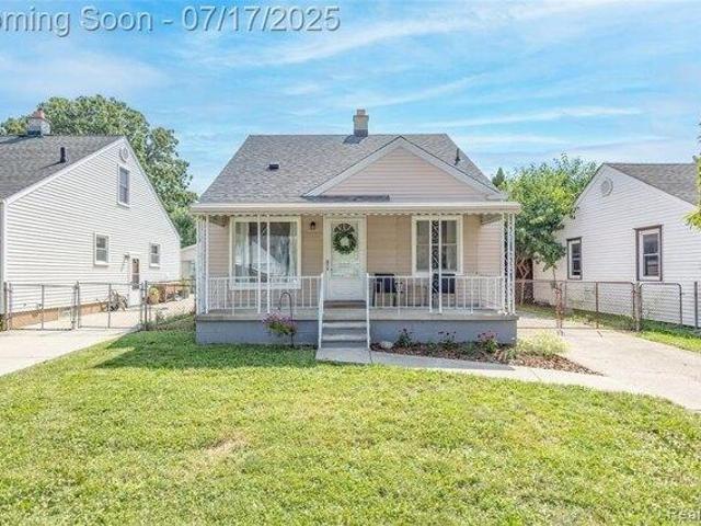 House for sale in Southgate