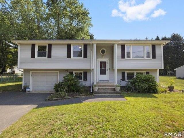 House for sale in Southington, Connecticut