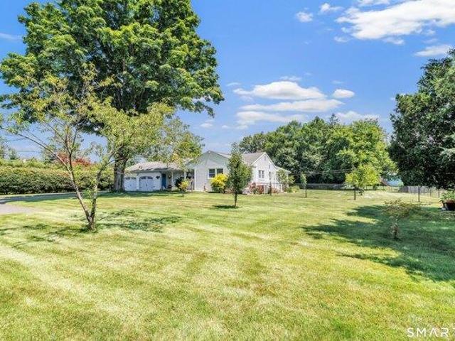 House for sale in Southington, Connecticut