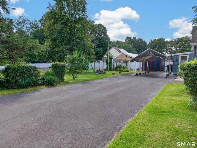 House for sale in Southington, Connecticut