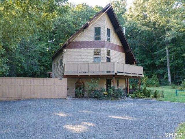 House for sale in Southington, Connecticut