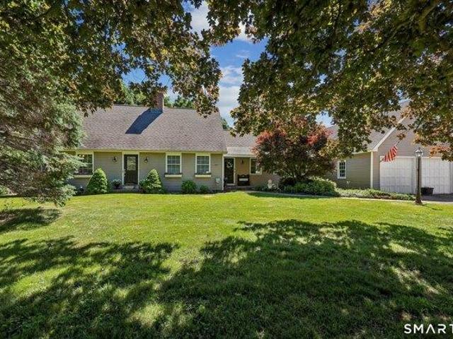 House for sale in Southington, Connecticut