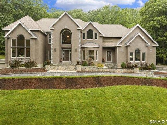 House for sale in Southington, Connecticut