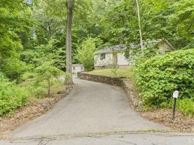 House for sale in Southington, Connecticut