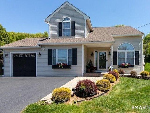 House for sale in Southington, Connecticut
