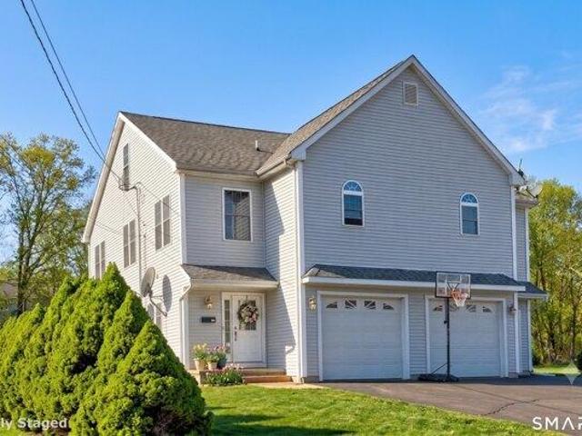 House for sale in Southington, Connecticut