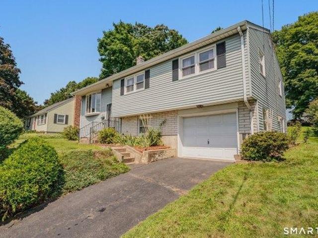 House for sale in Southington, Connecticut