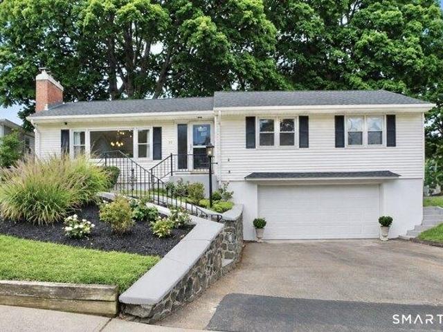 House for sale in Southington, Connecticut