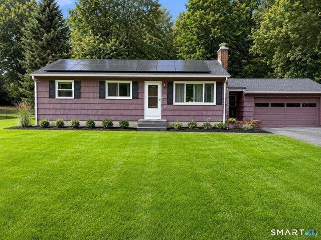 House for sale in Southington, Connecticut