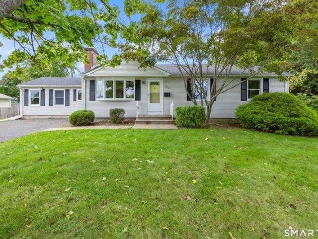 House for sale in Plantsville, Southington