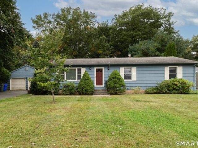 House for sale in Southington, Capitol Planning Region