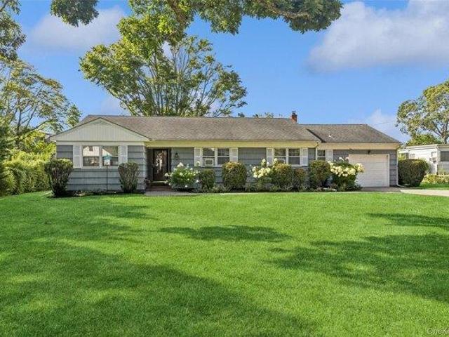 House for sale in Argyle, New York