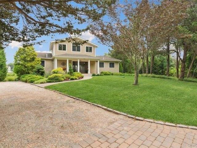 House for sale in Argyle, New York