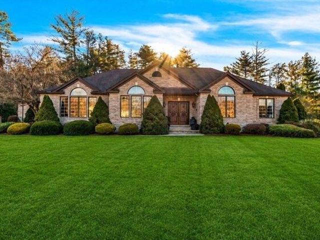 House for sale in Hampden, Massachusetts