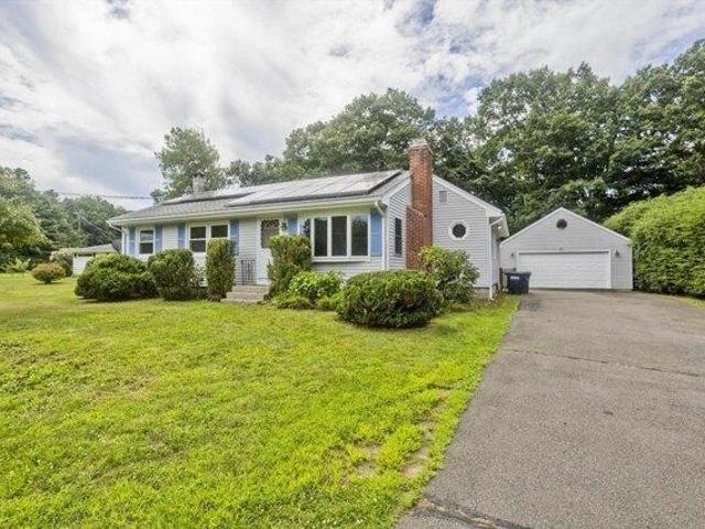 House for sale in Hampden, Massachusetts