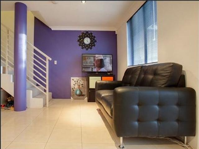 Townhouse for rent in Sydney, New South Wales
