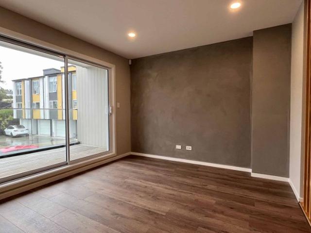 Townhouse for rent in Grey Lynn, Oroua County