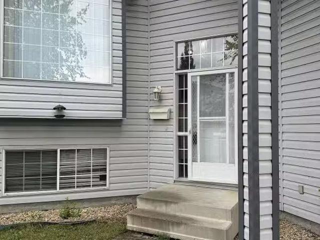 Room for rent in Red Deer