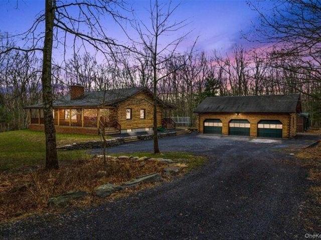 House for sale in New York