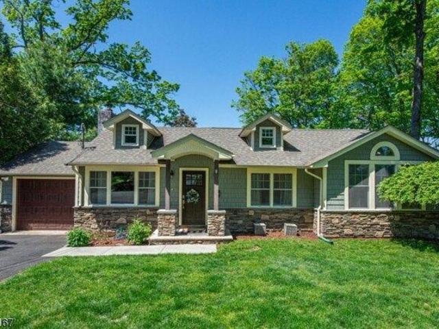 House for sale in Sparta, New Jersey