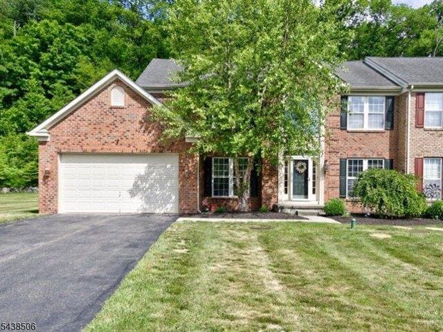 House for sale in Sparta, New Jersey