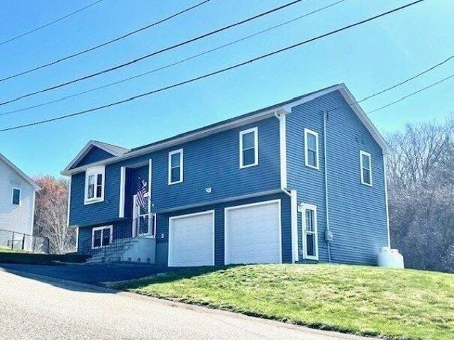 House for sale in Spencer, Massachusetts