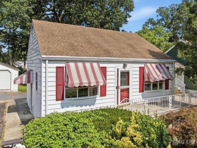 House for sale in Spotswood, New Jersey