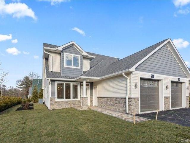 Condo for sale in Rockland, New York