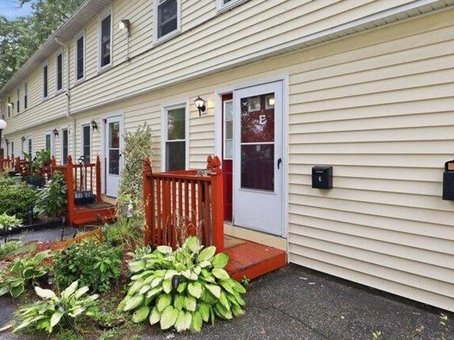Condo for sale in Hampden, Massachusetts
