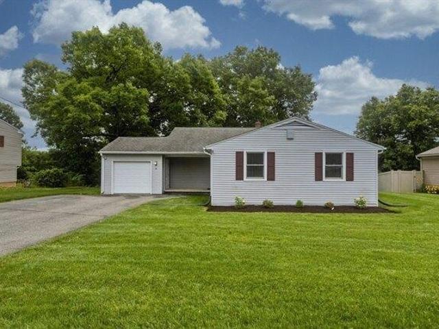 House for sale in Hampden, Massachusetts